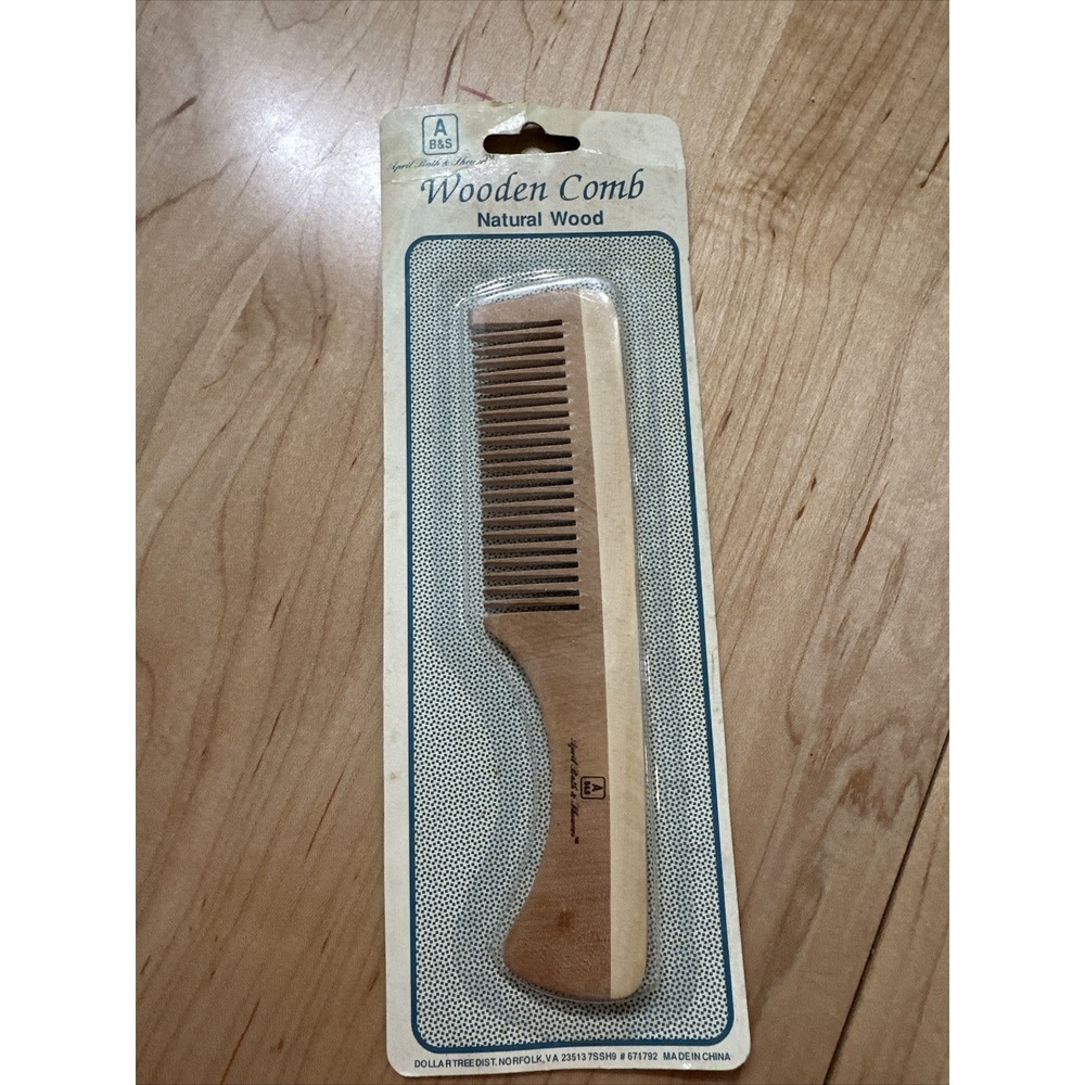 Vintage April Bath And Shower Natural Wooden Hair Comb 7 Inch Made in China NEW
